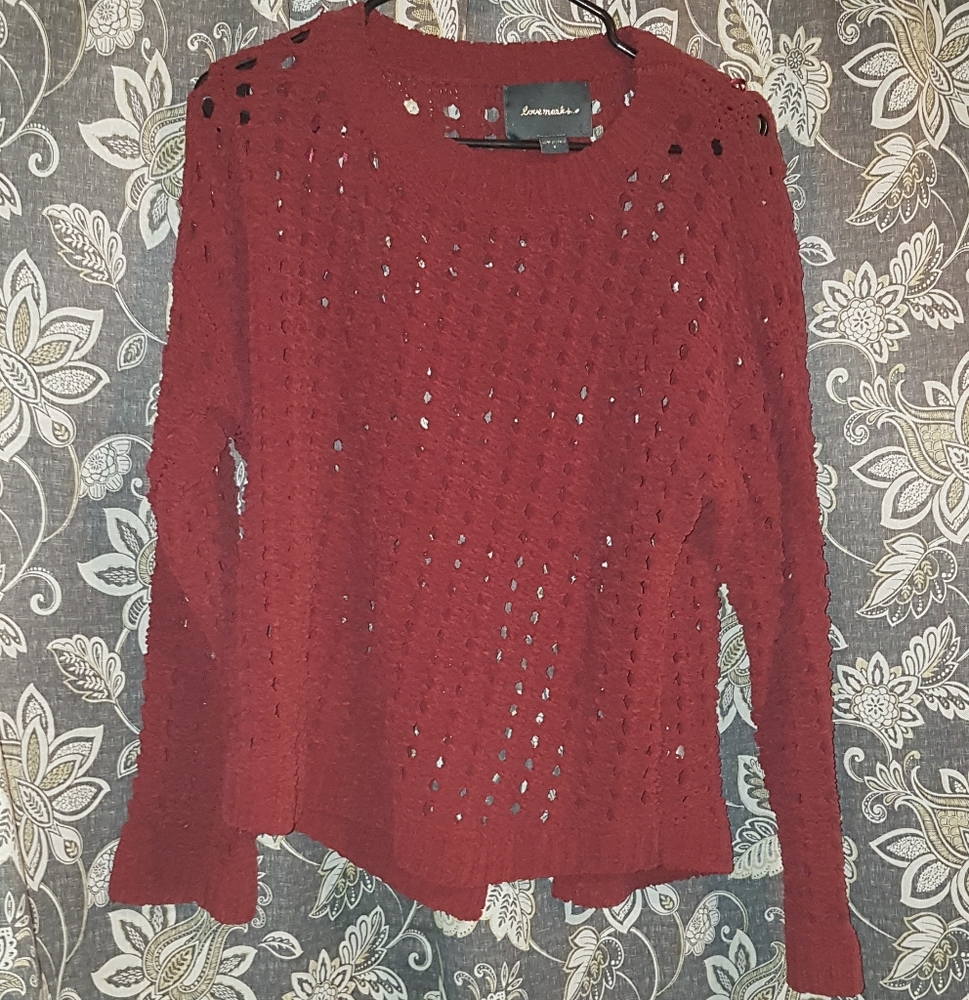 Womens sweater Lovemarks size small